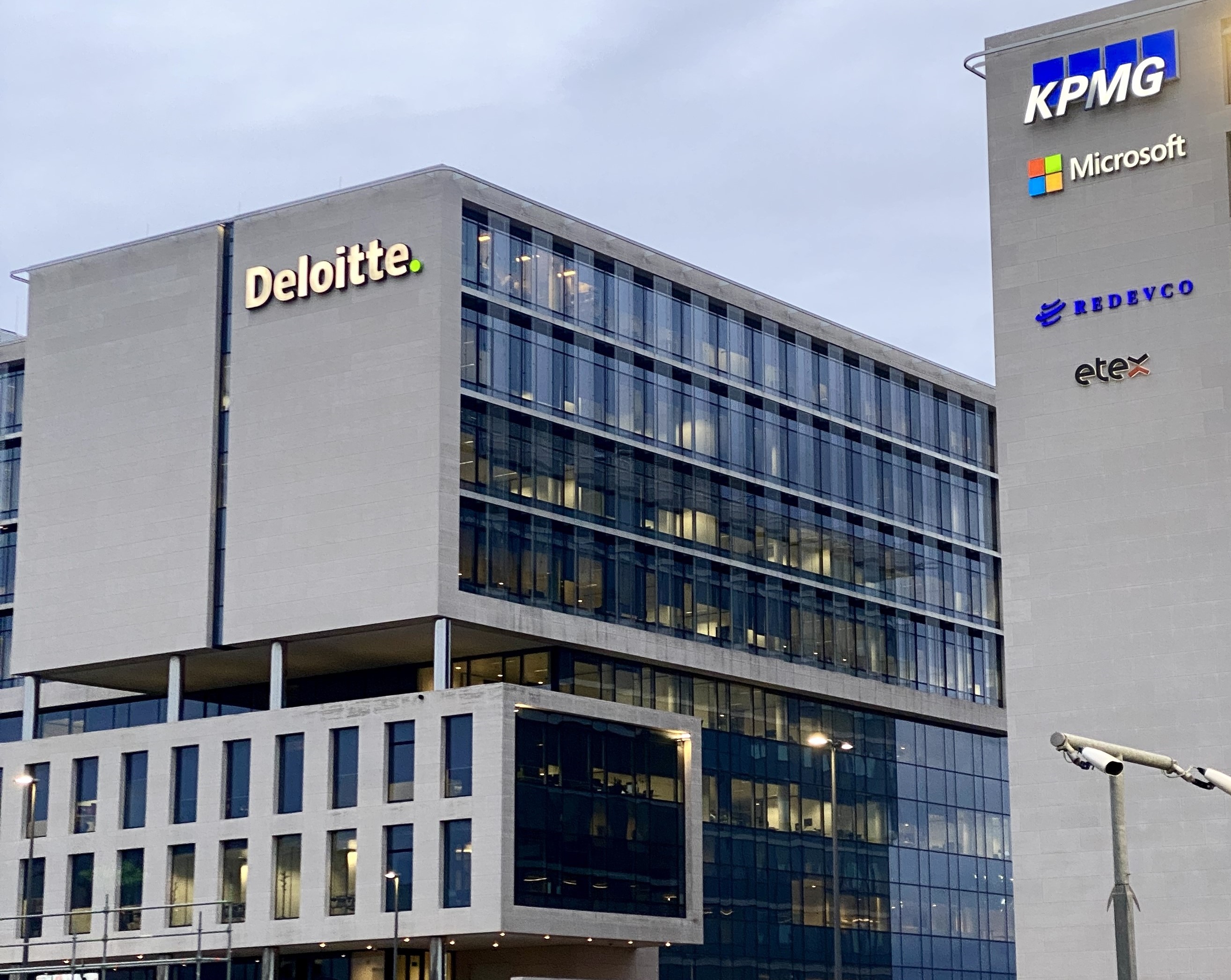deloitte building